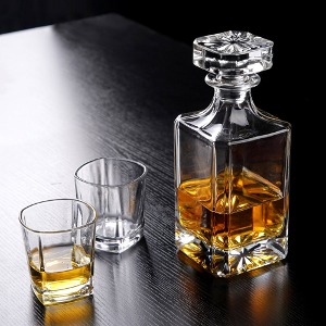 [3P세트] 엑스칼리버 위스키 디캔터&amp;글라스 세트 Excaliber Whisky Decanter&amp;Glass Set 디캔터 750ml · 글라스 310ml